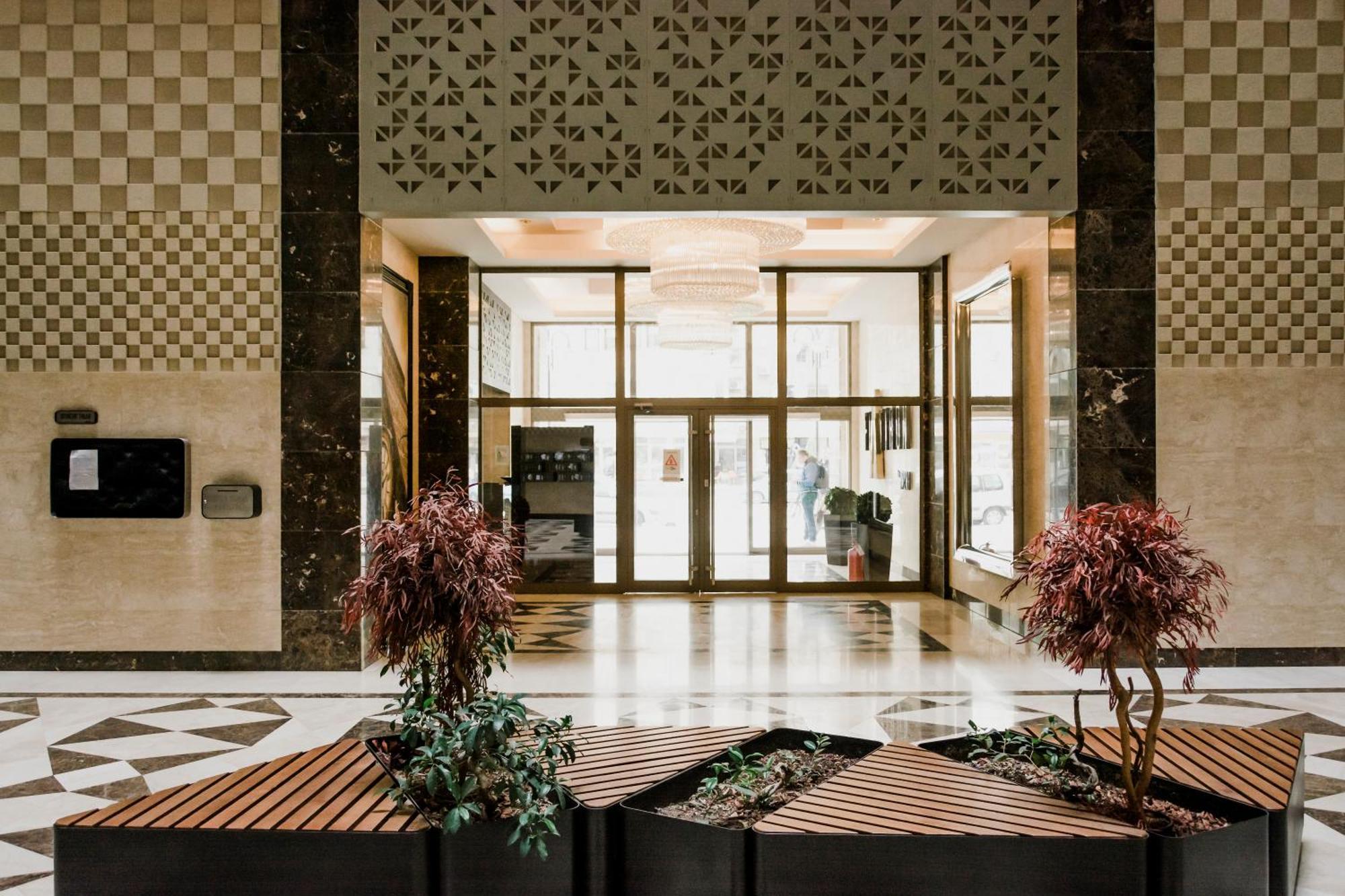 Luka Apartments Flatiron Скоп'є Екстер'єр фото
