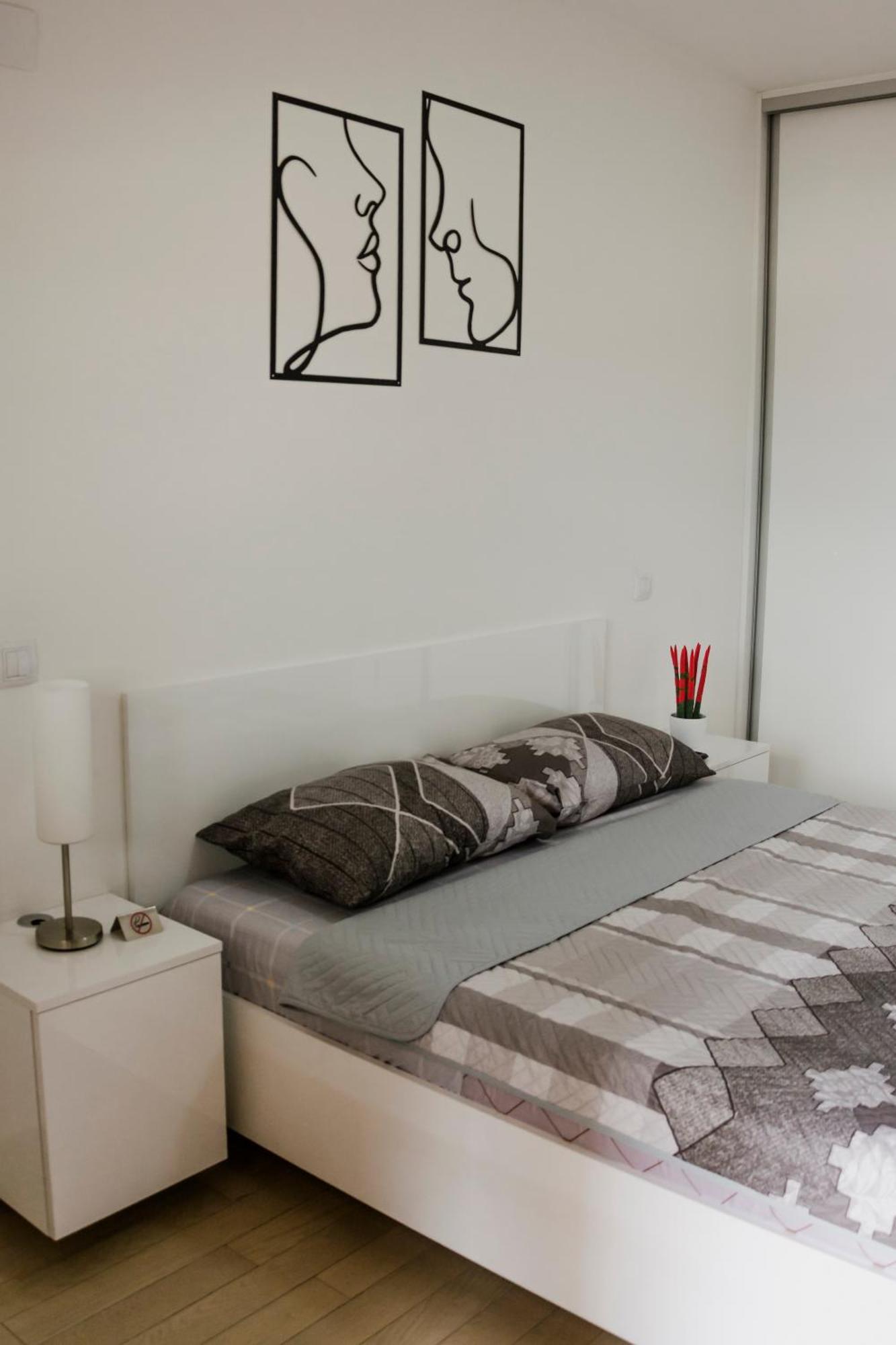 Luka Apartments Flatiron Скоп'є Екстер'єр фото